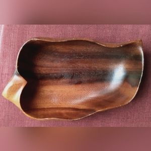 🪵Vintage Monkey Pod MCM Leaf-Shaped Bowl - Blair's Hawaii